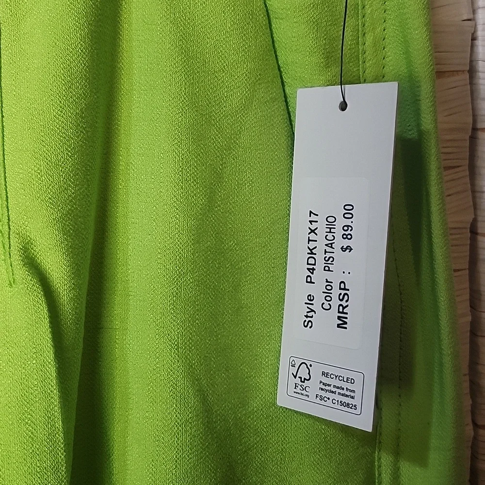 DKNY- NWT Bright Green Wide Leg Pants - Picture 4 of 8